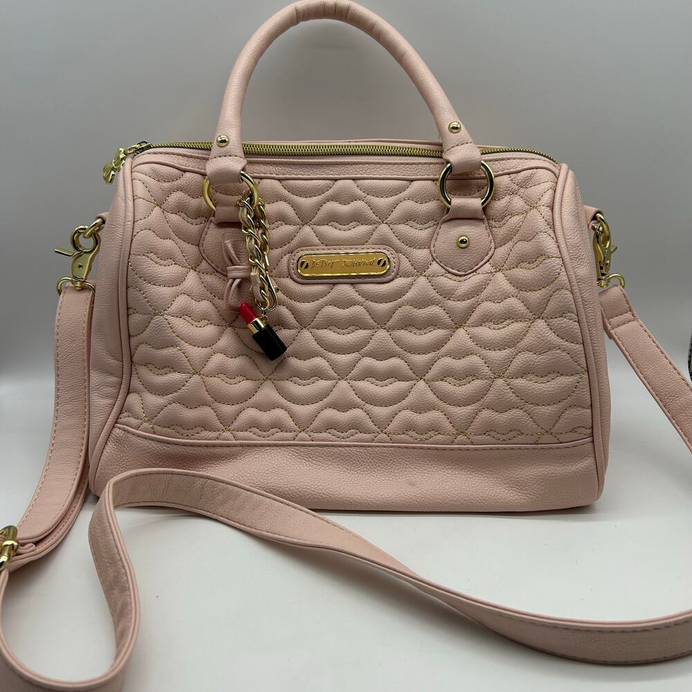 Betsy Johnson Light Pink Lip Purse Bag Removable Crossbody Strap